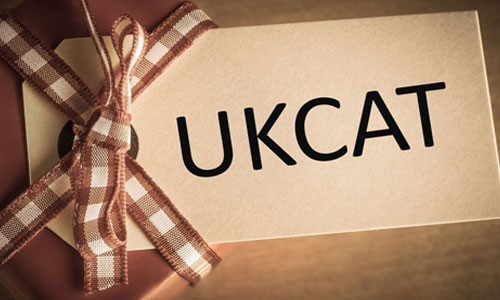 伦敦大学圣乔治学院UKCAT考试考什么？